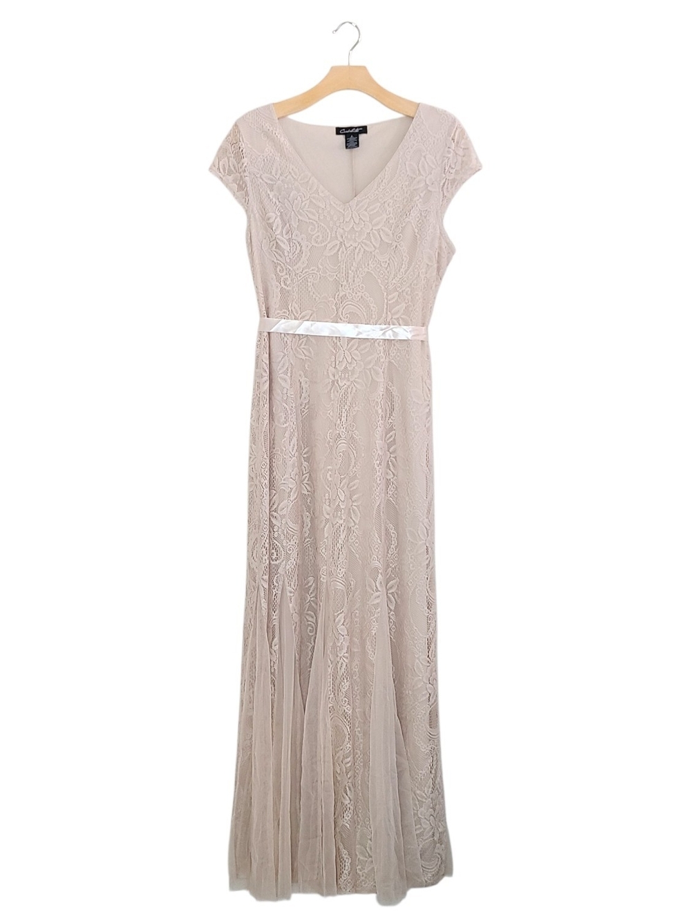 Candalite Cream Cap Sleeve Floral Lace V-Neck Maxi Dress